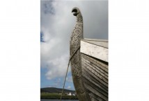 Anrhaith Ynys Metgawdd / Sack of Lindisfarne - Hawlfraint / Copyright Brian Wilkinson 