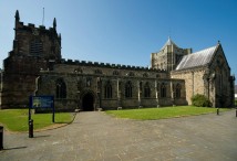 Eglwys Gadeiriol Bangor Cathedral - Hawlfraint Ein Treftadaeth / Copyright Our Heritage