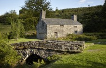 Ty Mawr Wybrnant - Hawlfraint Ymddiriedolaeth Genedlaethol / Copyright National Trust