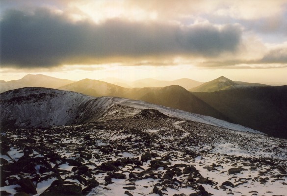 Carneddau - Hawlfraint Ymddiriedolaeth Archaeoleg Gwynedd / Copyright Gwynedd Archaeological Trust