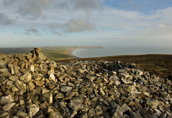 Mynydd Rhiw - Hawlfraint Ein Treftadaeth / Copyright Our Heritage