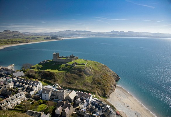 Castell Cricieth Castle - Cadw, Llywodraeth Cymru (Hawlfraint y Goron) / Cadw, Welsh Government (Crown Copyright) 