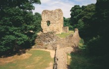 Castell Ewloe Cadw, Llywodraeth Cymru (Hawlfraint y Goron) / Castle - Cadw, Welsh Government (Crown Copyright)