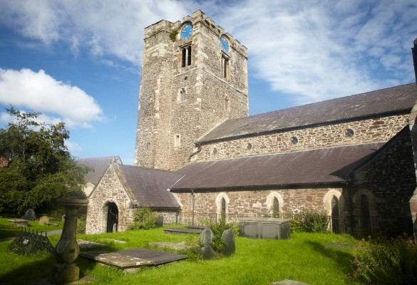 Abaty Aberconwy / Aberconwy Abbey - Hawlfraint Kiran Ridley © Partneriaeth Prosiect Tywysogion Gwynedd/ Copyright Kiran Ridley © the Princes of Gwynedd Project Partners